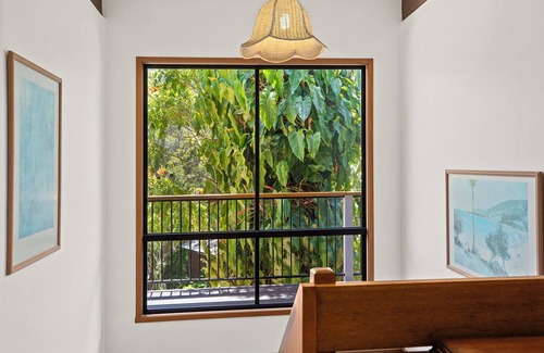 Valla Beach Casa | 3 MINUTE WALK TO BEACH from 'Ocean Whisper Retreat'