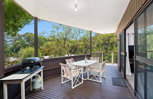 Valla Beach Casa | 3 MINUTE WALK TO BEACH from 'Ocean Whisper Retreat'