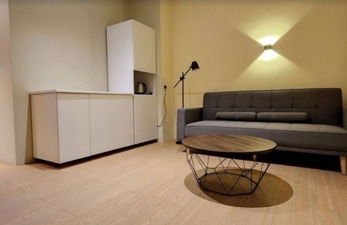 Kampung Kerinchi Apartamento | 3 minutes to Kerinchi Station! Contemporary Studio near Mid Valley