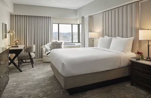 Capitol Hill Hotel | 3 Modern Suite w/ Kitchenette | Pet Friendly | Near Capitol & Attractions