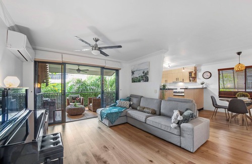 Teneriffe Casa | Leafy, Quiet Hideaway! 2bed/2bath/1car~ Teneriffe