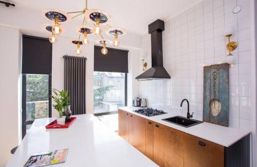 Chugureti Apartamento | 3-Person Apartment - By Wehost