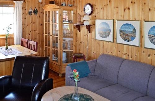 Henningsvaer Casa | 3 person holiday home in Henningsvær-By Traum
