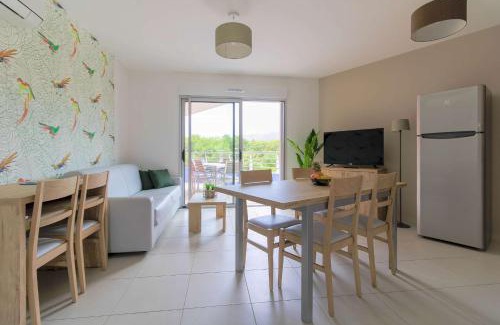 La Faviere Apartamento | 3 pièces avec piscine proche de la plage de La Favière par SELECTsoHOME - POS36