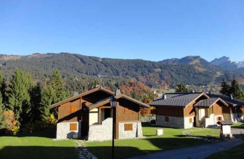 Les Carroz-d'Araches Apartamento | 3 pièces cabine avec parking, près des pistes et commerces - FR-1-572-55