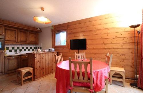 Les Carroz-d'Araches Apartamento | 3 pièces cabine avec parking, près des pistes et commerces - FR-1-572-55