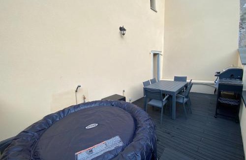 Foix Apartamento | 3 pièces spacieux plein centre, parking,clim, terrasse, jardin