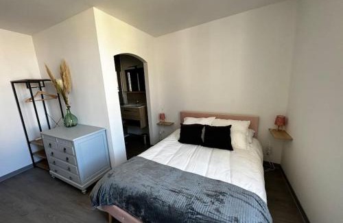 Foix Apartamento | 3 pièces spacieux plein centre, parking,clim, terrasse, jardin