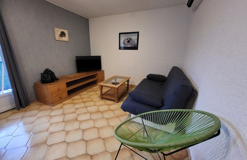Salavas Apartamento | 3-room apartment for rent by the week for 4 people, pets allowed