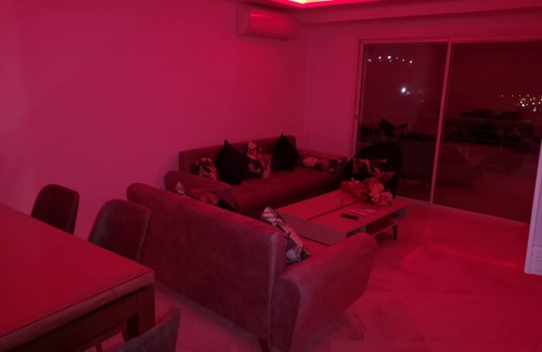 Bizerte Apartamento | Vivienda de 3 ambientes en residencia con vista al mar en Bizerte