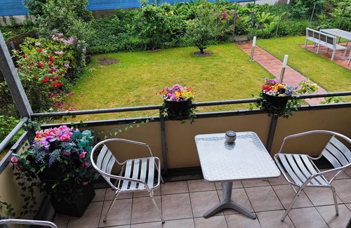 Region Hannover District Apartamento | 3-Room non-smoking apartment with Kitchen and Balkony in Seelze with WiFi access