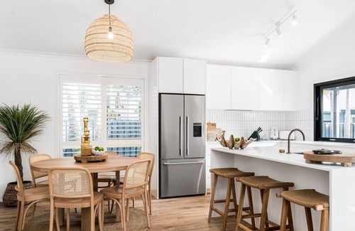 Belongil Casa | 3 Salty Sisters - Are you looking for the perfect Byron Bay beach getaway?