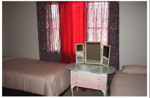Lephalale Casa | 3 Single bedroom in farmhouse in Limpopo Province