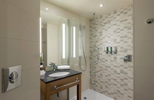 Mitte Hotel | 3 Spacious Rooms For Families | Unwind After Exploring Berlin's Top Attractions