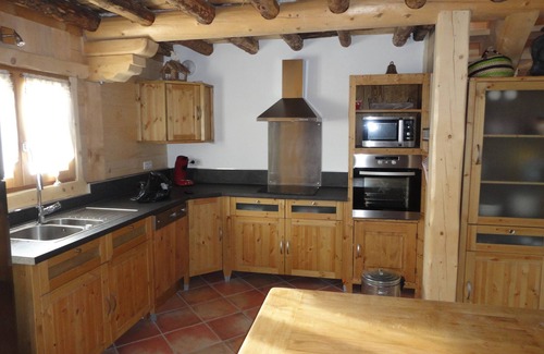 Cordon Chalet De Esquí | 3-star chalet for 15 on the ski slopes