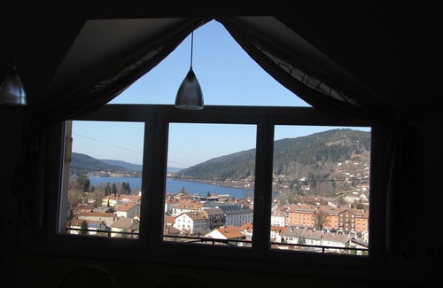 Gerardmer Cabaña | Casa rural de 3 estrellas en Gérardmer a 5 minutos a pie del centro con hermosa vista al lago