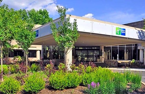 Plainsboro Hotel | Hotel de 3 estrellas ∙ Holiday Inn Express Princeton Southeast, an IHG Hotel