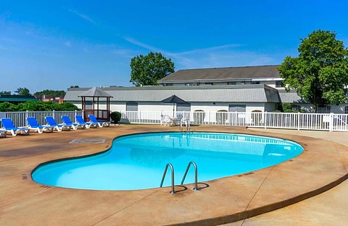 Reynoldsburg Hotel | Hotel de 3 estrellas ∙ Days Inn by Wyndham Columbus East Airport