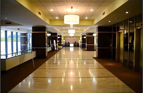 Binghamton Hotel | Hotel de 4 estrellas ∙ DoubleTree by Hilton Binghamton