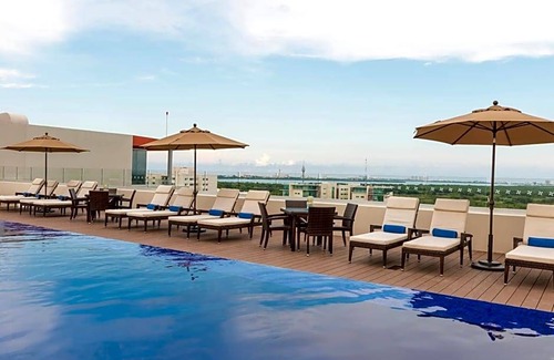 Downtown Cancun Hotel | Hotel de 3 estrellas ∙ Four Points by Sheraton Cancun Centro