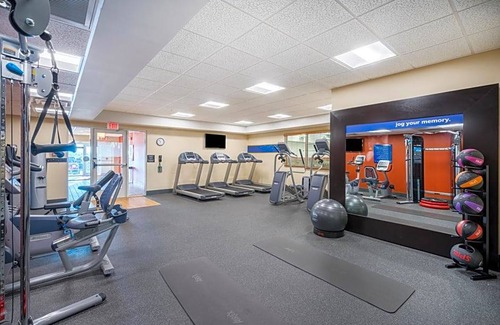 Oxford Hotel | Hotel de 4 estrellas ∙ Hampton Inn by Hilton Oxford, ME