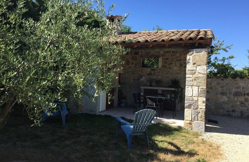 Lagorce Cabaña | 3 estrellas CASA RURAL EN PIEDRA DEL VALLE MEDIO PT ARC en Lagorce