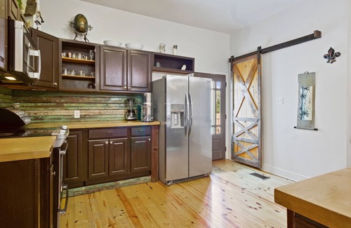 Holy Cross District Casa | 3 Story Home w Pool, Mississippi River panoramic views and just minutes from FQ