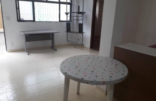Zona Leste Casa | 3. Studio bem espaçoso para 1 pessoa ou casal