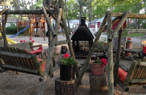 Bass River Cabina | 3-Studio cabin duerme 2 w cocina, porche, parrilla, pool-cabin3