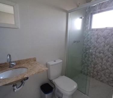 Mariscal Apartamento | 3 suítes a 150m do mar na Praia Mariscal