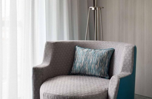 El Segundo Hotel | 3 Tasteful Rooms Near Downtown LA – Ideal for Concerts & Shopping