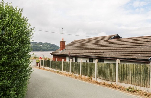 Llansanffraid Glan Conwy Cabaña | 3 Trem Afon