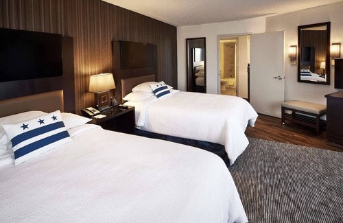 Friendship Heights Hotel | 3 Units | Washington DC Suites with Metro Connection | Indoor Pool