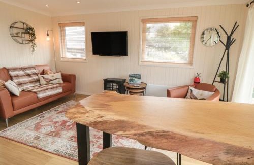 Nawton Casa | 3 Valley View Lodges