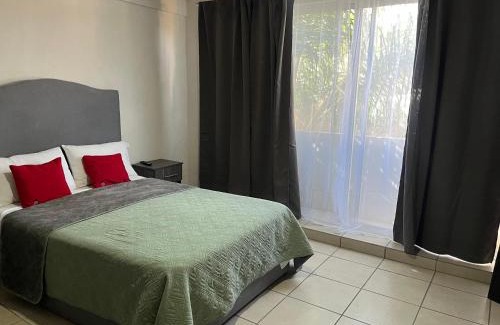 León Casa | 3 VENATOR House Boutique