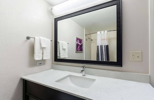 Arsenal Hotel | 3 x 2 Double Beds Studio Suite at La Quinta Inn by Wyndham San Antonio Downtown