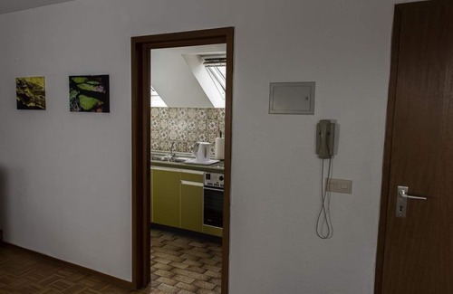 Bad Bergzabern Apartamento | 3-zi.-appartement 72m² - Haus Tannenhof