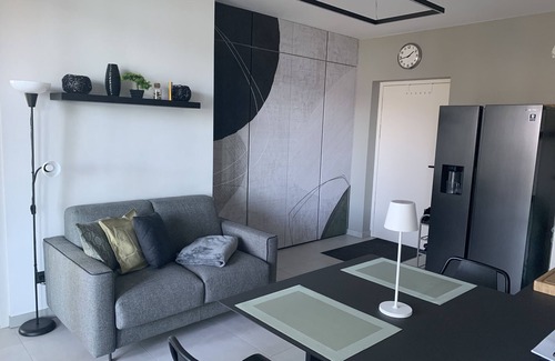Torri del Benaco Apartamento | 3 Zimmer Apartment am Gardasee mit traumhaften Seeblick und Pool in Torri