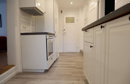 Tuebingen Apartamento | 3-Zimmer Apartment mit 2 Bädern am Marktplatz