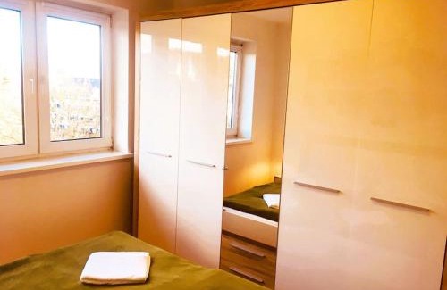Russee - Hammer Apartamento | 3-Zimmer-Apartment mit Parkplatz in City-Nähe !