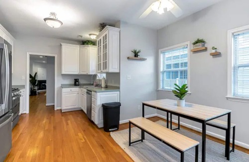 Chic's Beach Casa | 30+ day - Chics Beach Area, Short Walk to Beach!