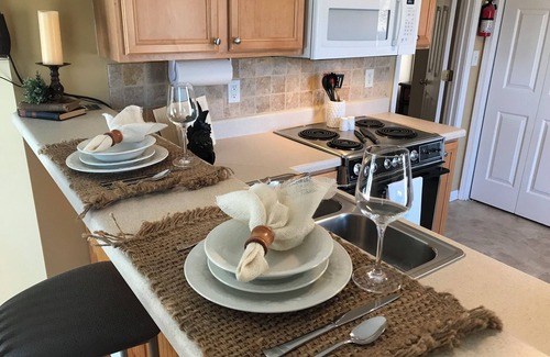 Cumming Apartamento | 30 day+ Long term, Comfortable, Exclusive, Balcony Guest Suite, quiet.