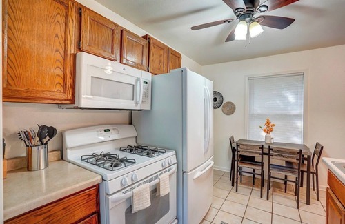 Spring Harbor Casa | 30 Day Minimum. Entire House. Washer/Dryer. A/C.