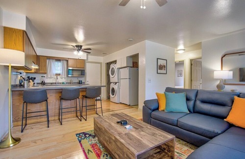 Spring Harbor Casa | 30 Day Minimum. Entire House, A/C, Washer & Dryer