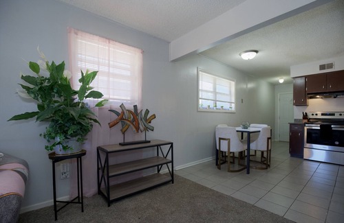 Independence Casa | 30 days minimum 2b1b close to downtown/ Stadiums