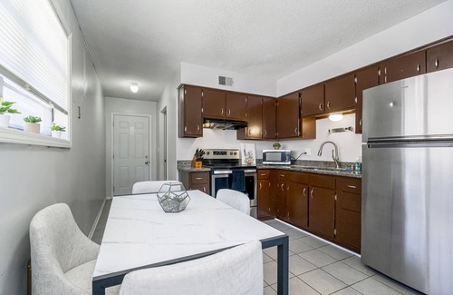 Independence Casa | 30 days minimum 2b1b close to downtown/ Stadiums