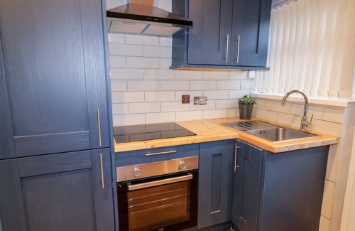 Lisburn Casa | 30 EGLANTINE CRESCENT, pet friendly, with a garden in Lisburn