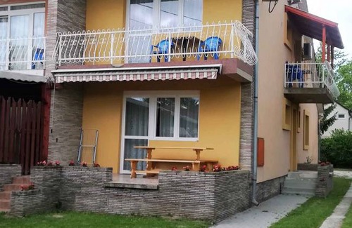 Balatonfoldvar Apartamento | 30 m² Apartamento ∙ 1 habitación ∙ 3 huéspedes