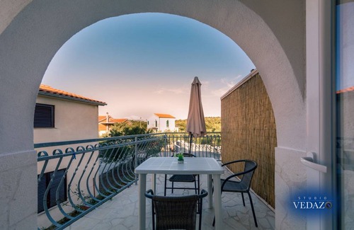 Razanj Apartamento | 30 m² Apartamento ∙ 1 habitación ∙ 3 huéspedes