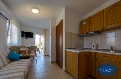 Razanj Apartamento | 30 m² Apartamento ∙ 1 habitación ∙ 3 huéspedes